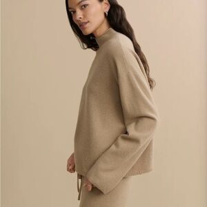 NWOT Jenni Kayne Chalet Sweater - Desert Taupe